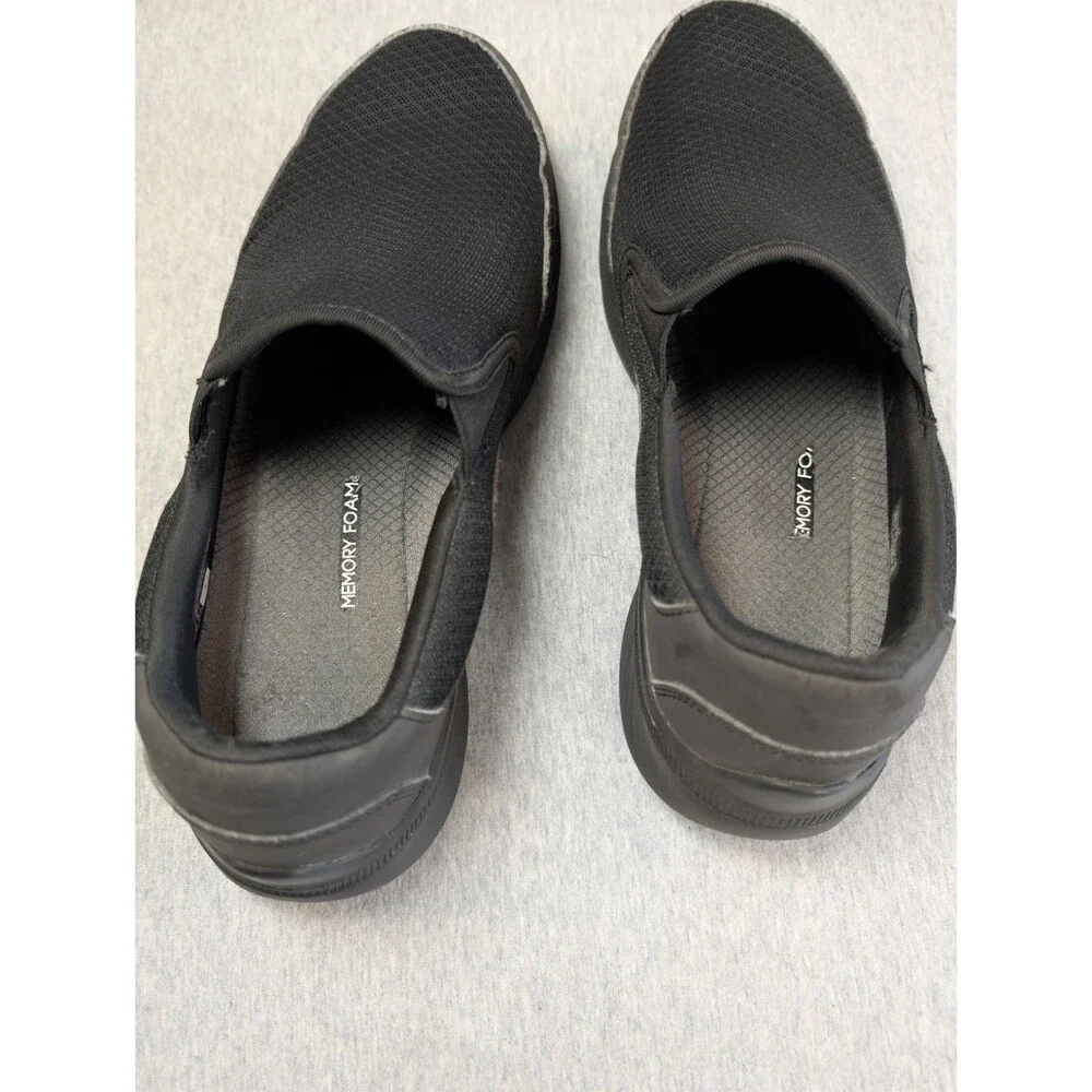 Skechers Men's Black Slip-On Low Top Athletic Sneaker Memory Foam Textile 8.5